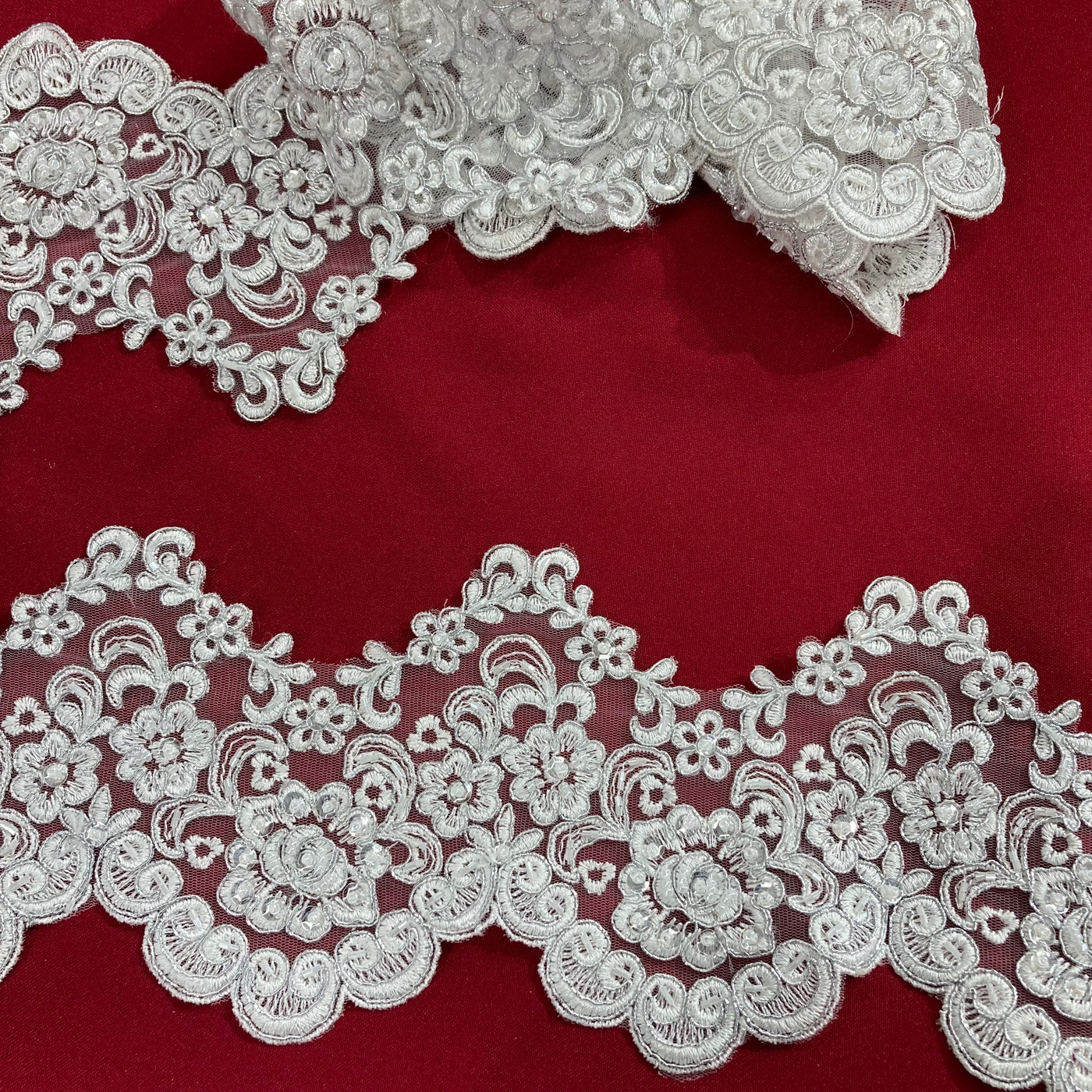 Corded, Beaded & Embroidered Trimming. Lace USA